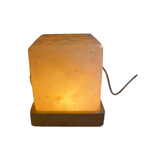 Soľná lampa Kocka