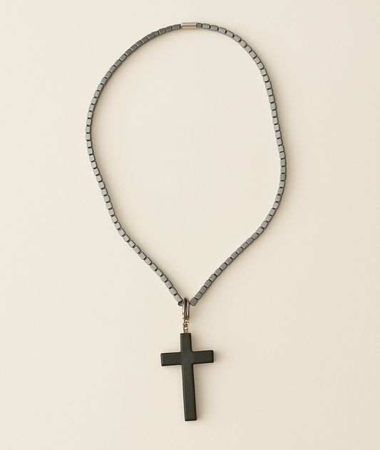Hematitový náhrdelník kríž